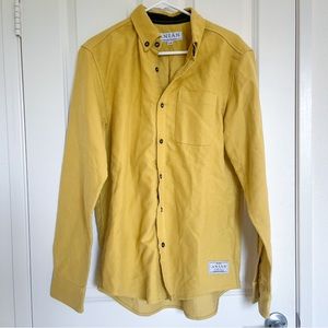 Anian Men’s Yellow Shacket
